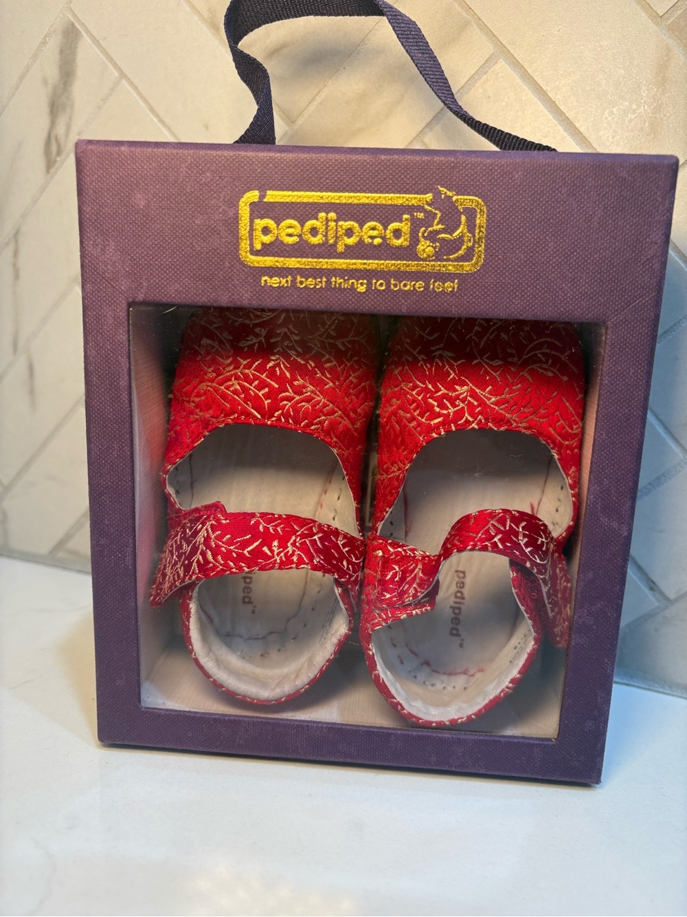 New In Box Pediped Red & Gold Embroidered Metallic Mary Jane Infant Shoes 12/18m